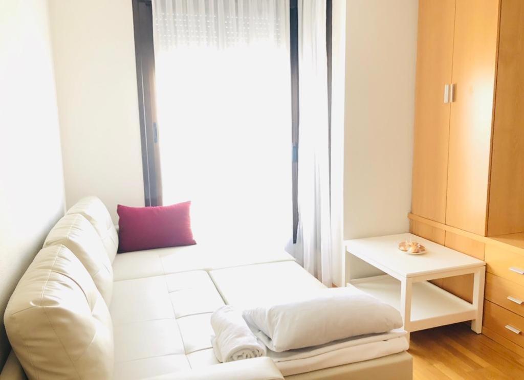 Suites Madrid Belfast 13 Ifema Airport المظهر الخارجي الصورة